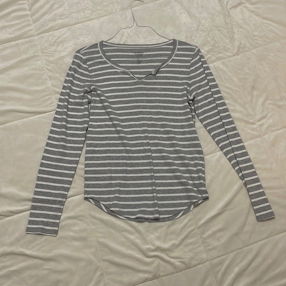 Gap Long Sleeve tee shirt, size L